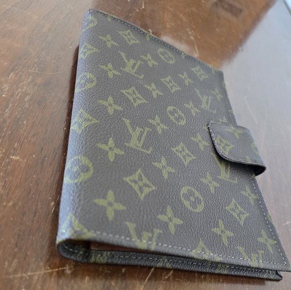 Vintage Brown Agenda - Picture 1 of 12